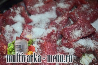 капуста тушеная с говядиной в мультиварке Приготовление капусты тушеной с говядиной в мультиварке