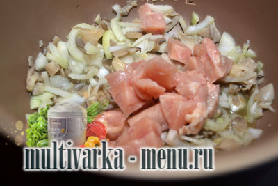 картошка с грибами в мультиварке рецепт тушеная картошка в мультиварке