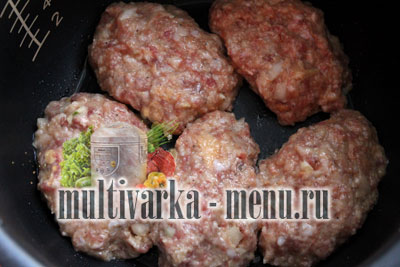 котлеты из фарша в мультиварке как приготовить котлеты в мультиварке