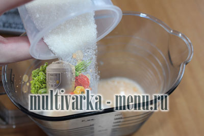 яблочный пирог в мультиварке шарлотка в умльтиварке фото рецепт