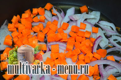 Суп с шампиньонами в мультиварке Суп с шампиньонами в мультиварке рецепт