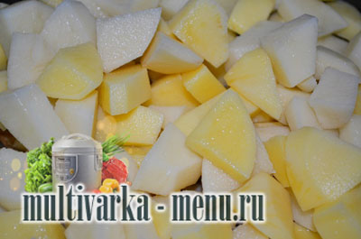 Суп с шампиньонами в мультиварке Суп с шампиньонами в мультиварке рецепт