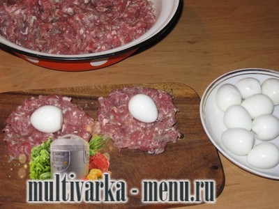 котлеты с перепелиными яйцами котлеты с перепелиными яйцами