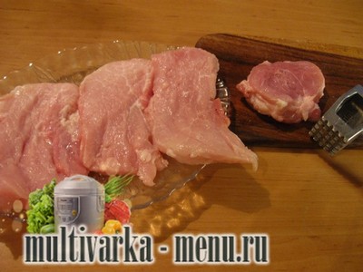 Свиной шницель в мультиварке приготовление свиного шницеля в мультиварке