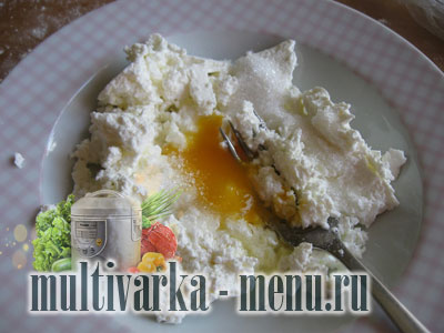 пирог с творогом в мультиварке выпечка в мультиварке с фото