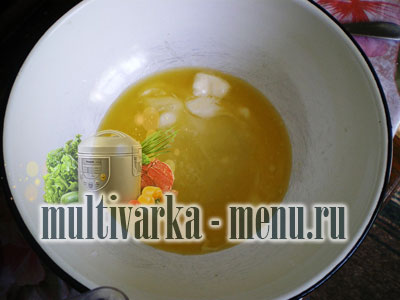 бисквитный пирог в мультиварке бисквит в мультиварке с фото