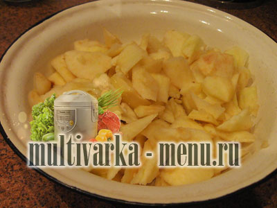 пирог с яблоками в мультиварке как в мультиварке приготовить пирог