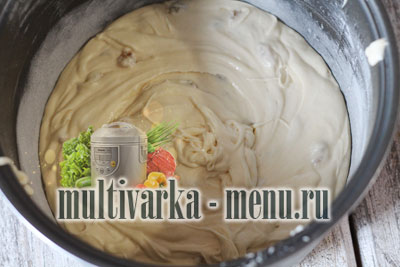 кекс на сметане в мультиварке простой кекс в мультиварке