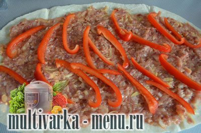 вкусный пирогс мясом в мультиварке мясной пирог в мультиварке