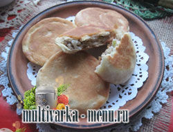 Дрожжевые пирожки в мультиварке с мясом...